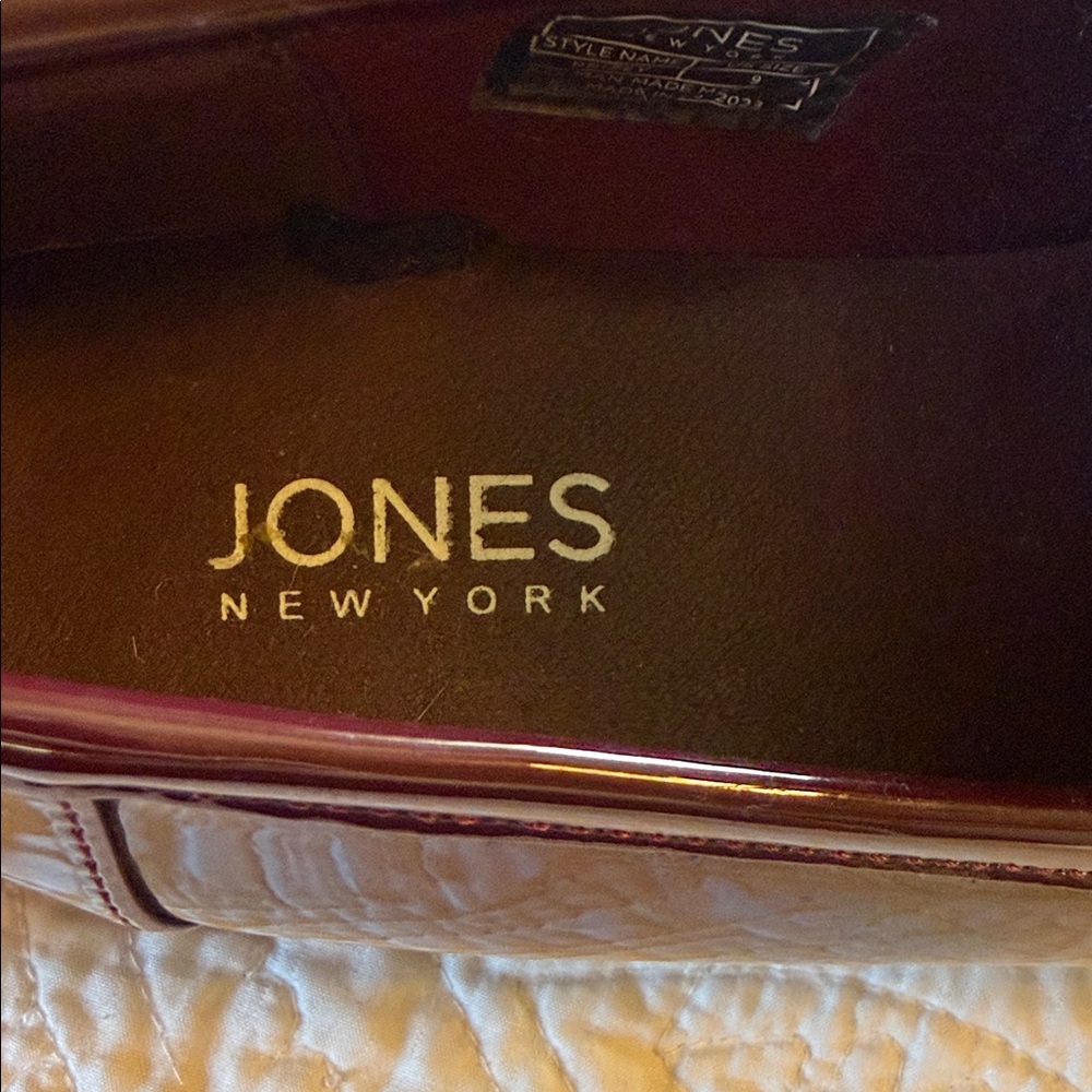 Jones New York women’s Deep Burgundy Slip-On Lug Loafers - Picture 2 of 8